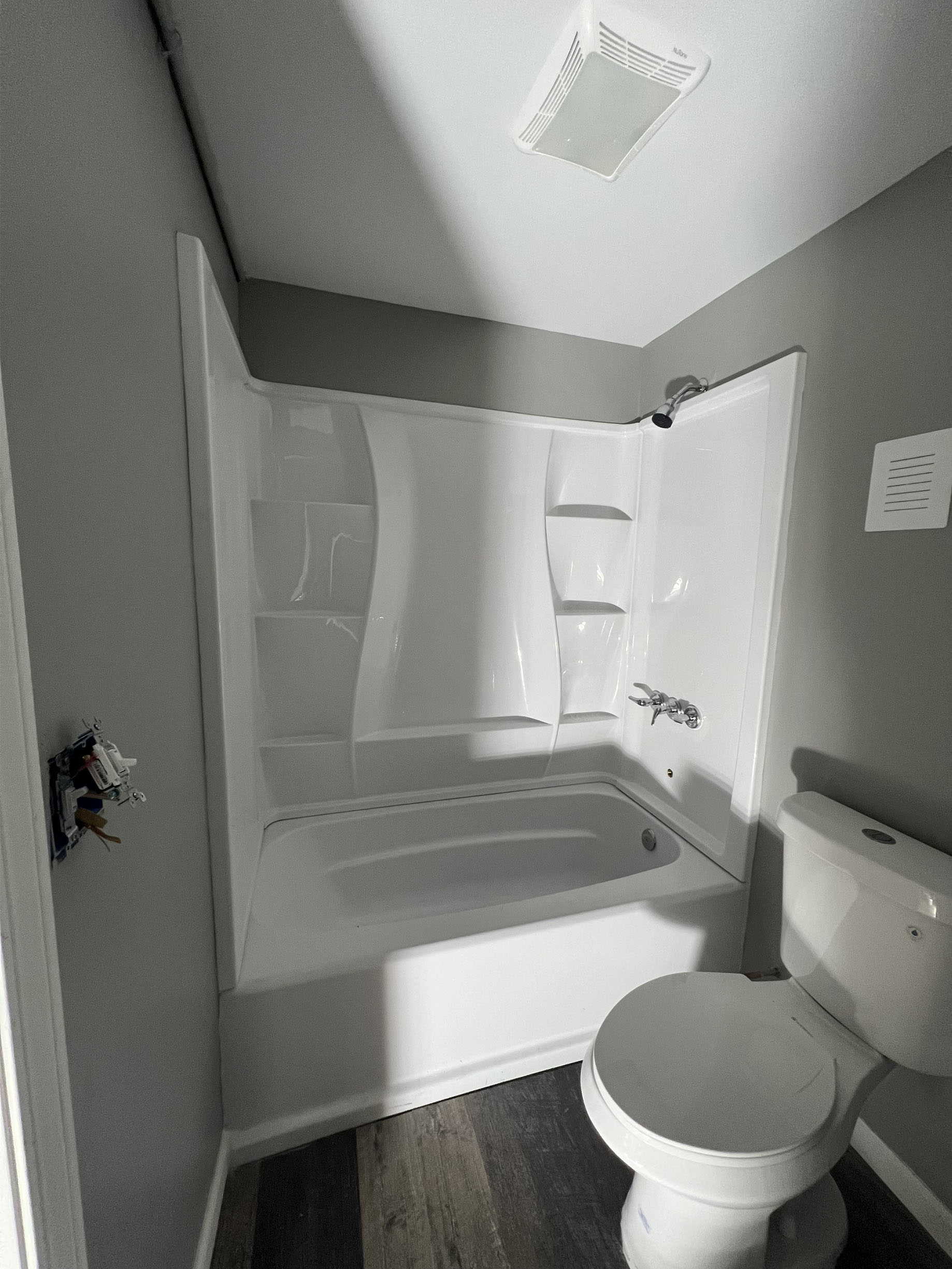 Reliable Building Solutions Bathroom 42