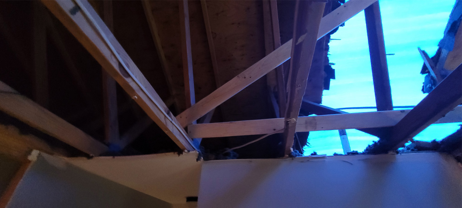 Reliable Building Solutions Board Up & Tarp Over Services Image 7