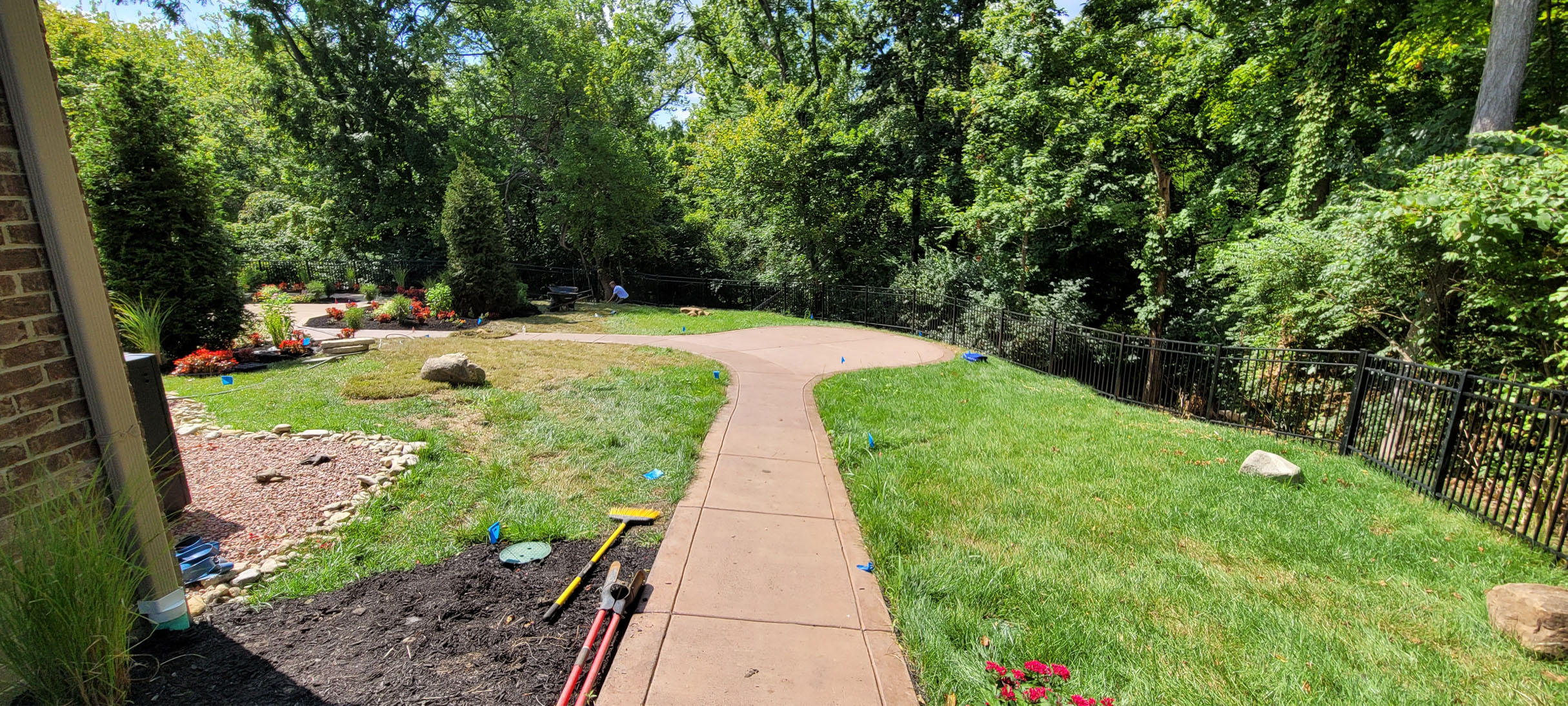 Reliable Building Solutions Landscaping Design Image 6